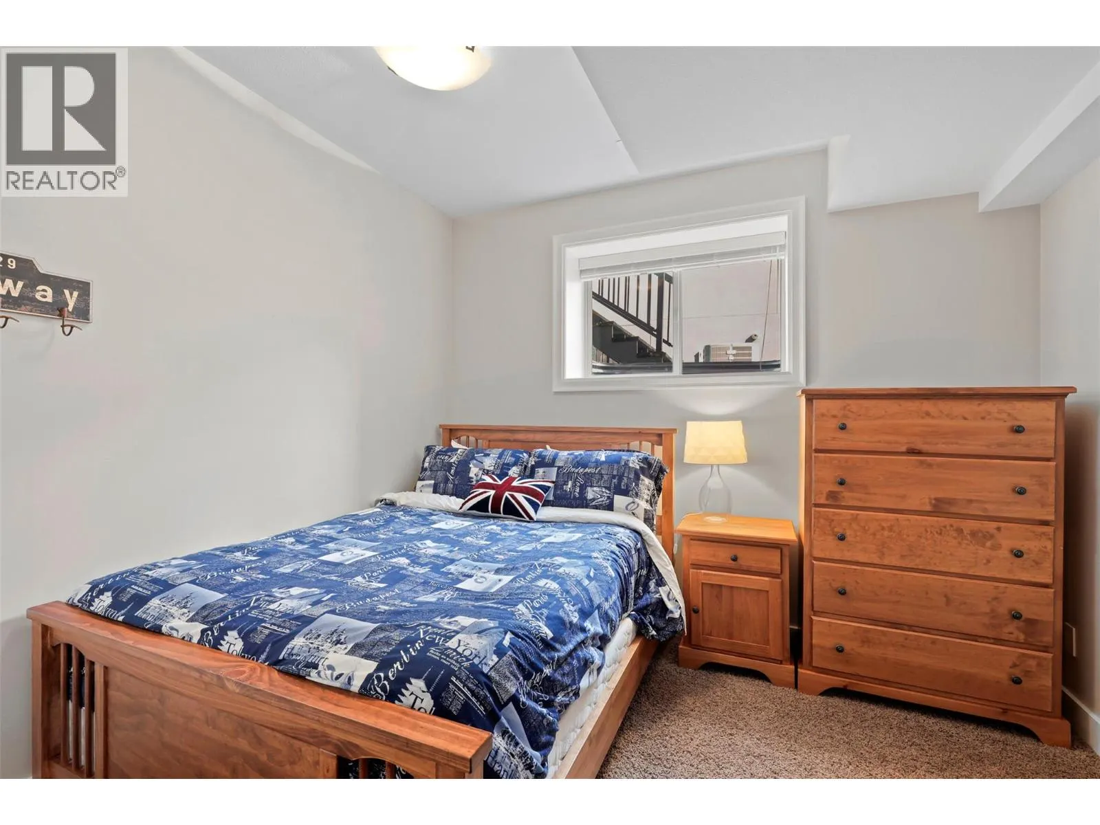 3065 Birkenhead Drive