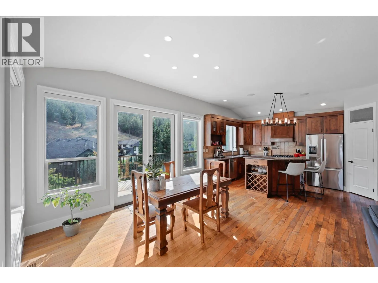 3065 Birkenhead Drive