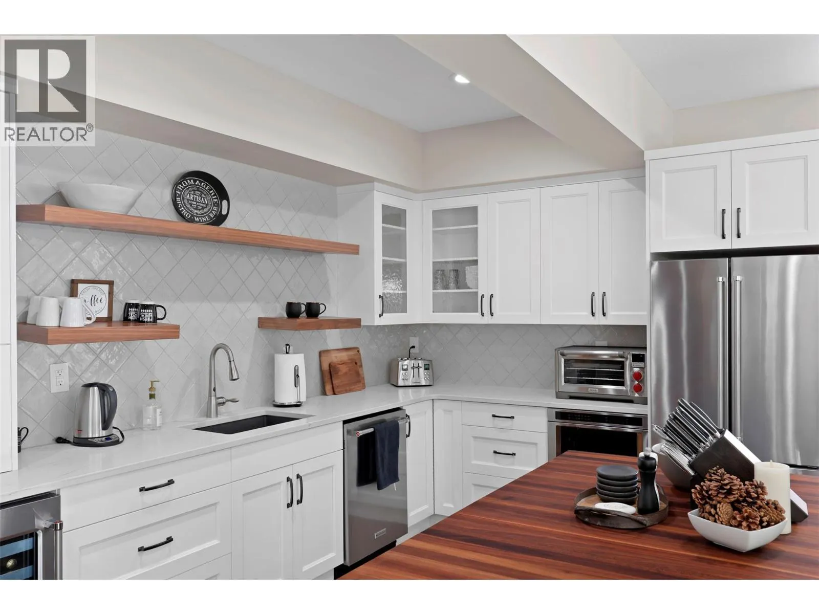 3065 Birkenhead Drive