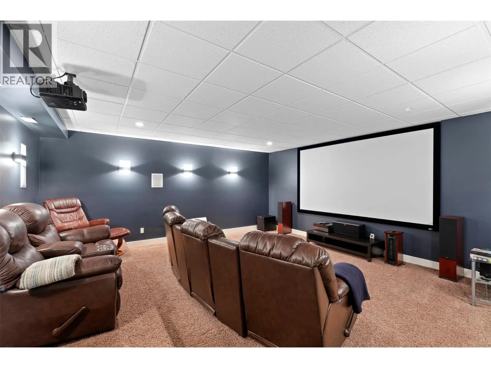 3065 Birkenhead Drive