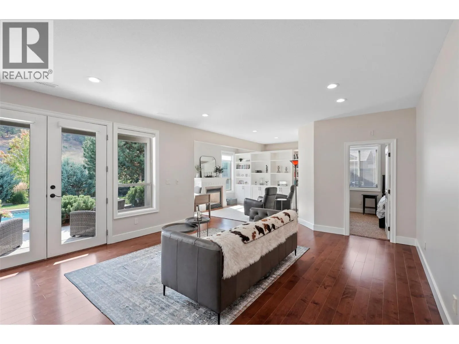 3065 Birkenhead Drive