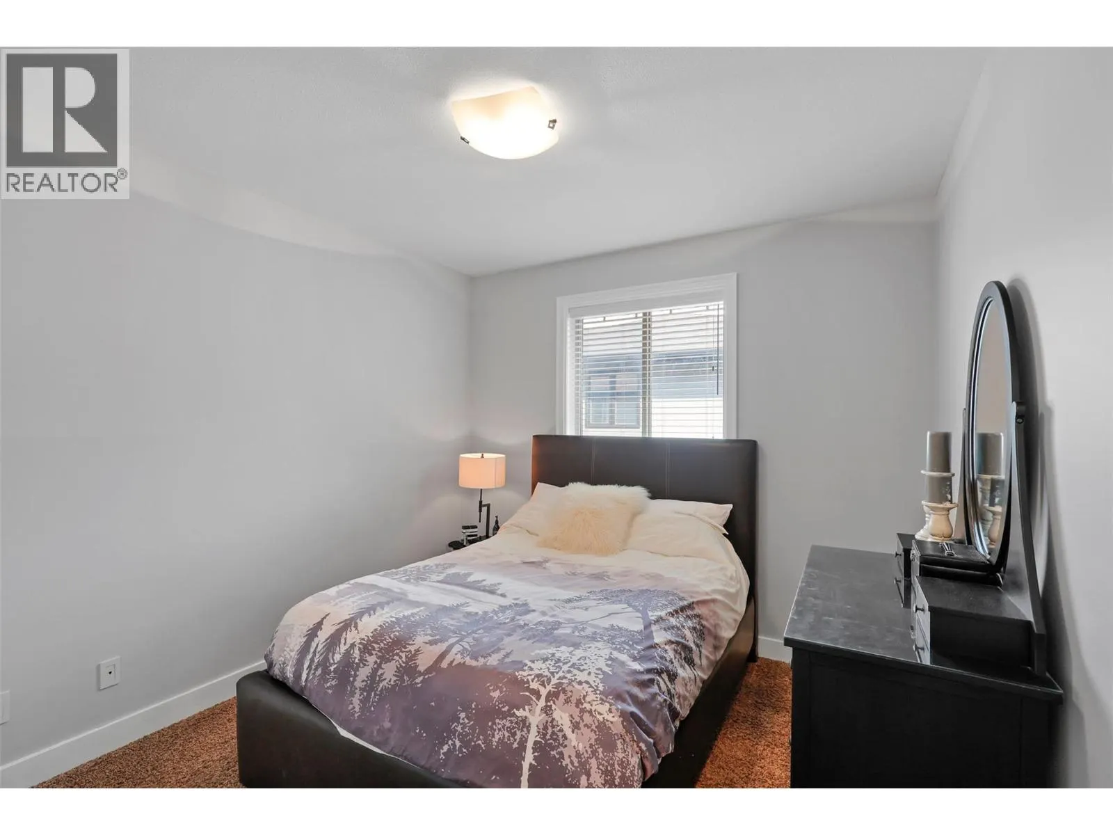 3065 Birkenhead Drive