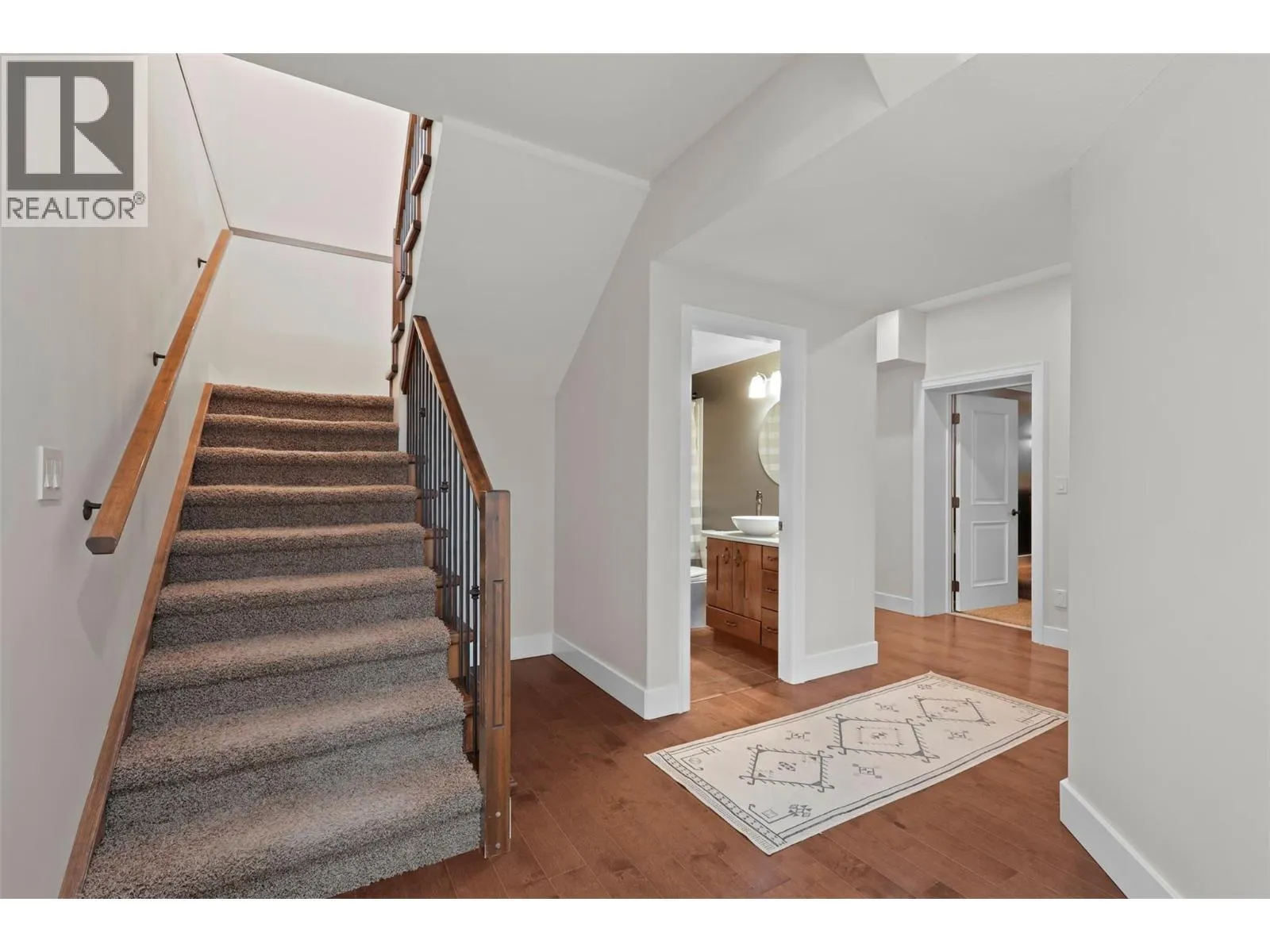 3065 Birkenhead Drive