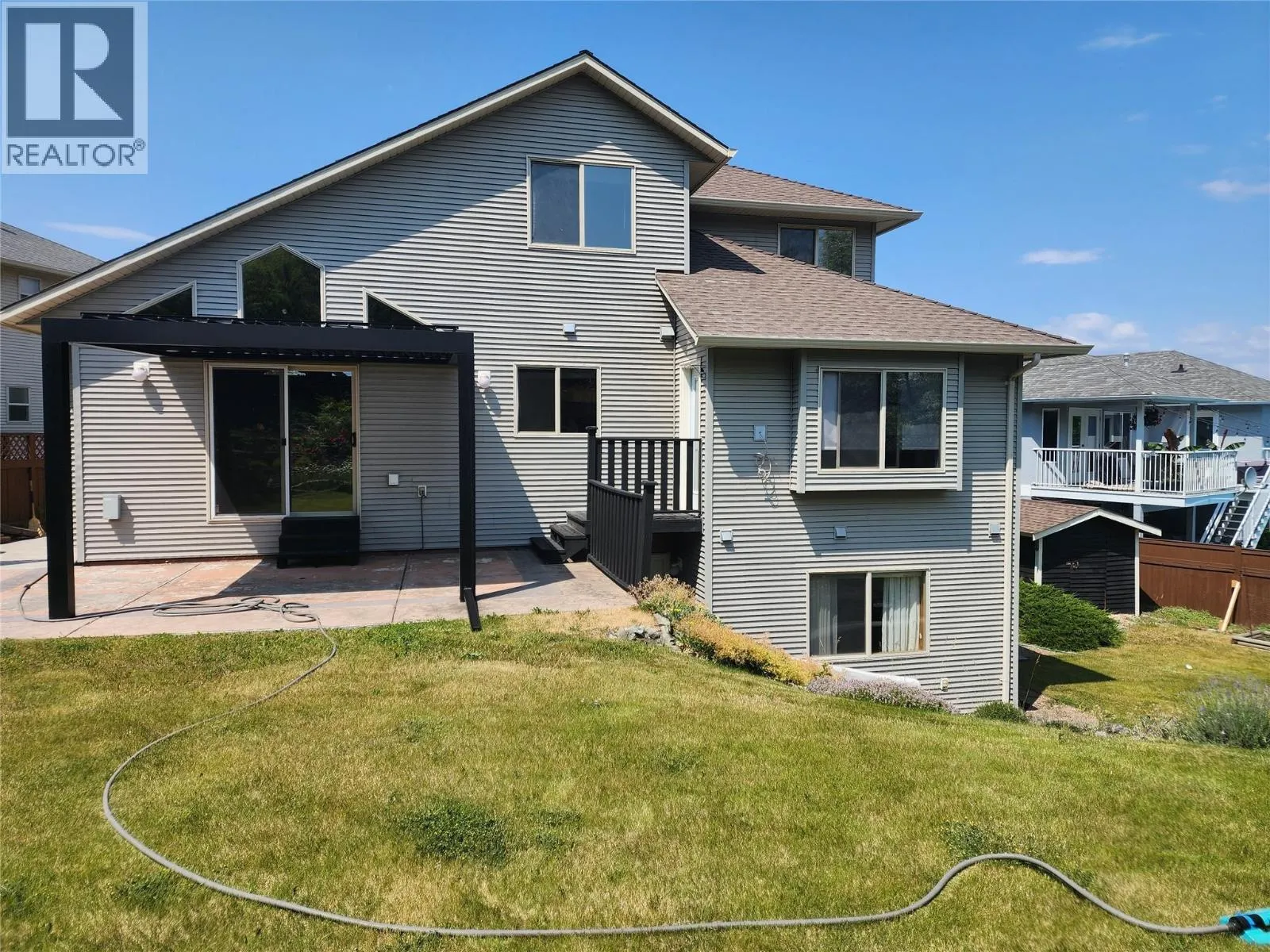 1925 englemann Court