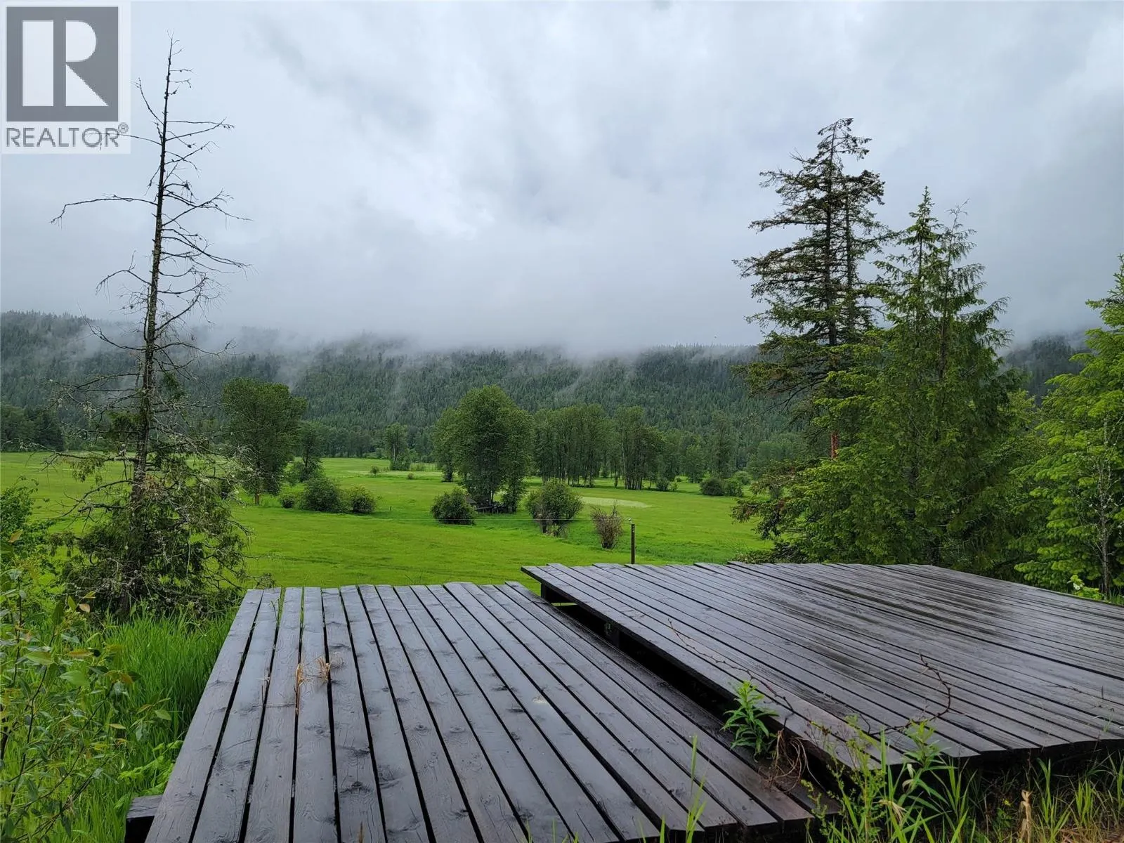 3022 Mabel Lake Road