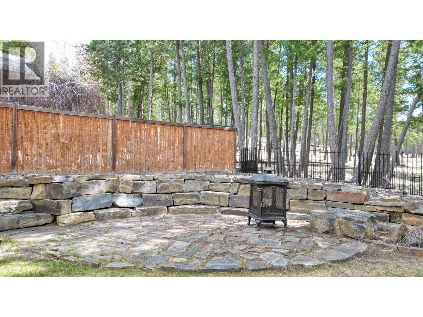 1545 Mt Fisher Crescent