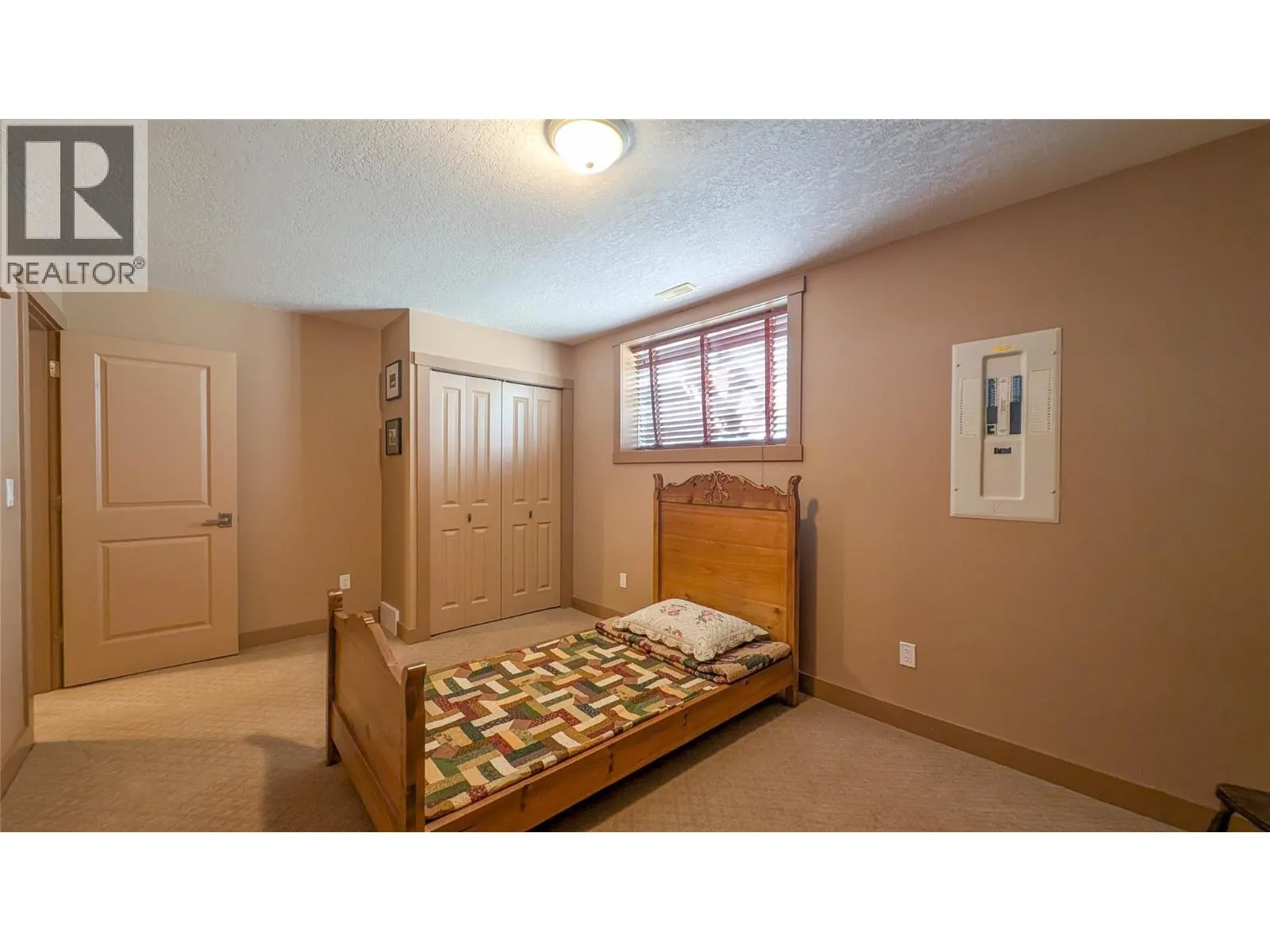 1545 Mt Fisher Crescent