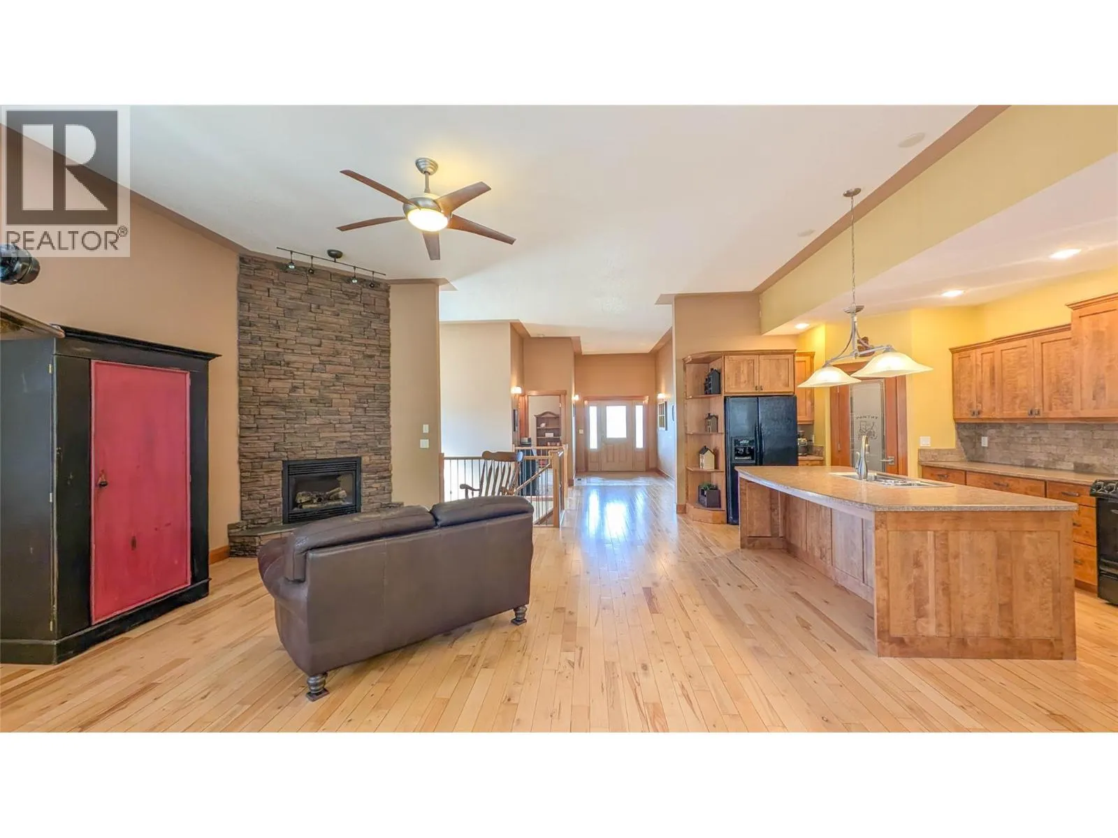 1545 Mt Fisher Crescent