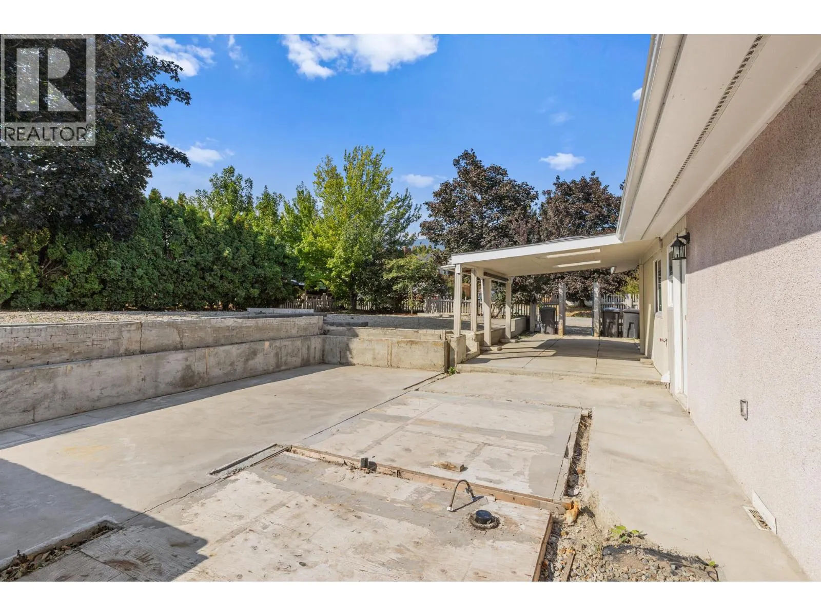 2431 Bering Road