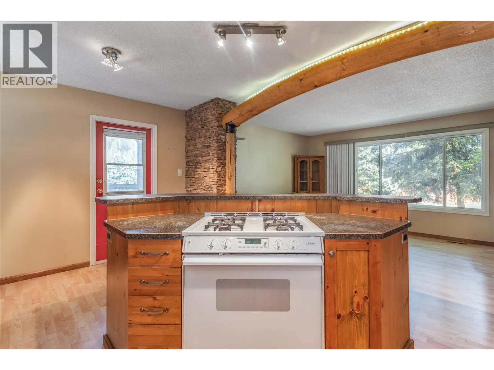 724 Arbutus Road