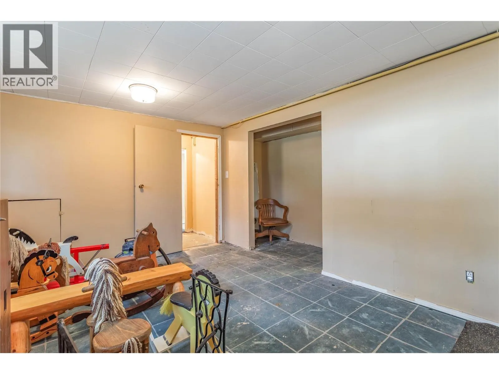 724 Arbutus Road