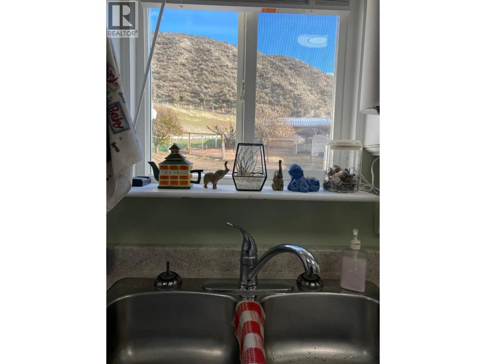 4001 SHUSWAP Road