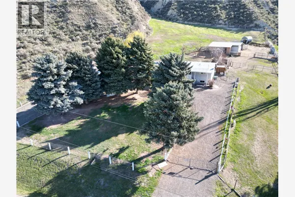 4001 SHUSWAP Road