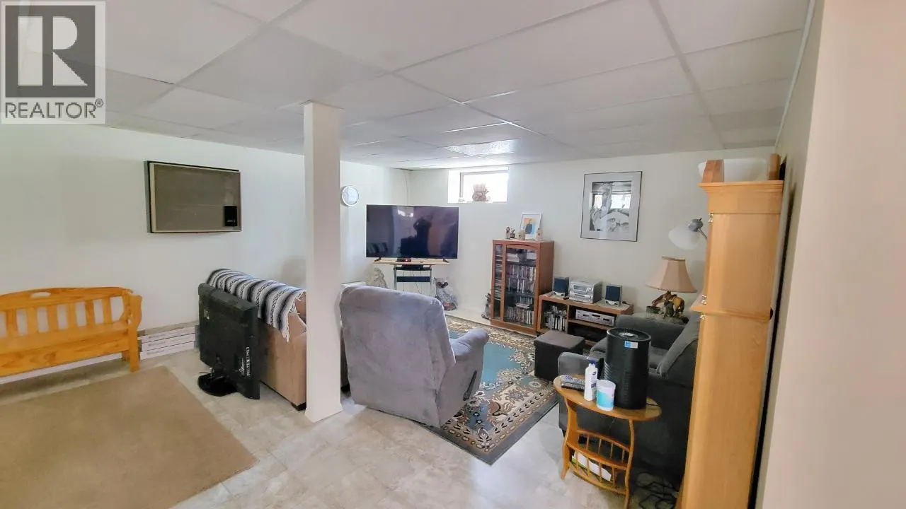 4001 SHUSWAP Road