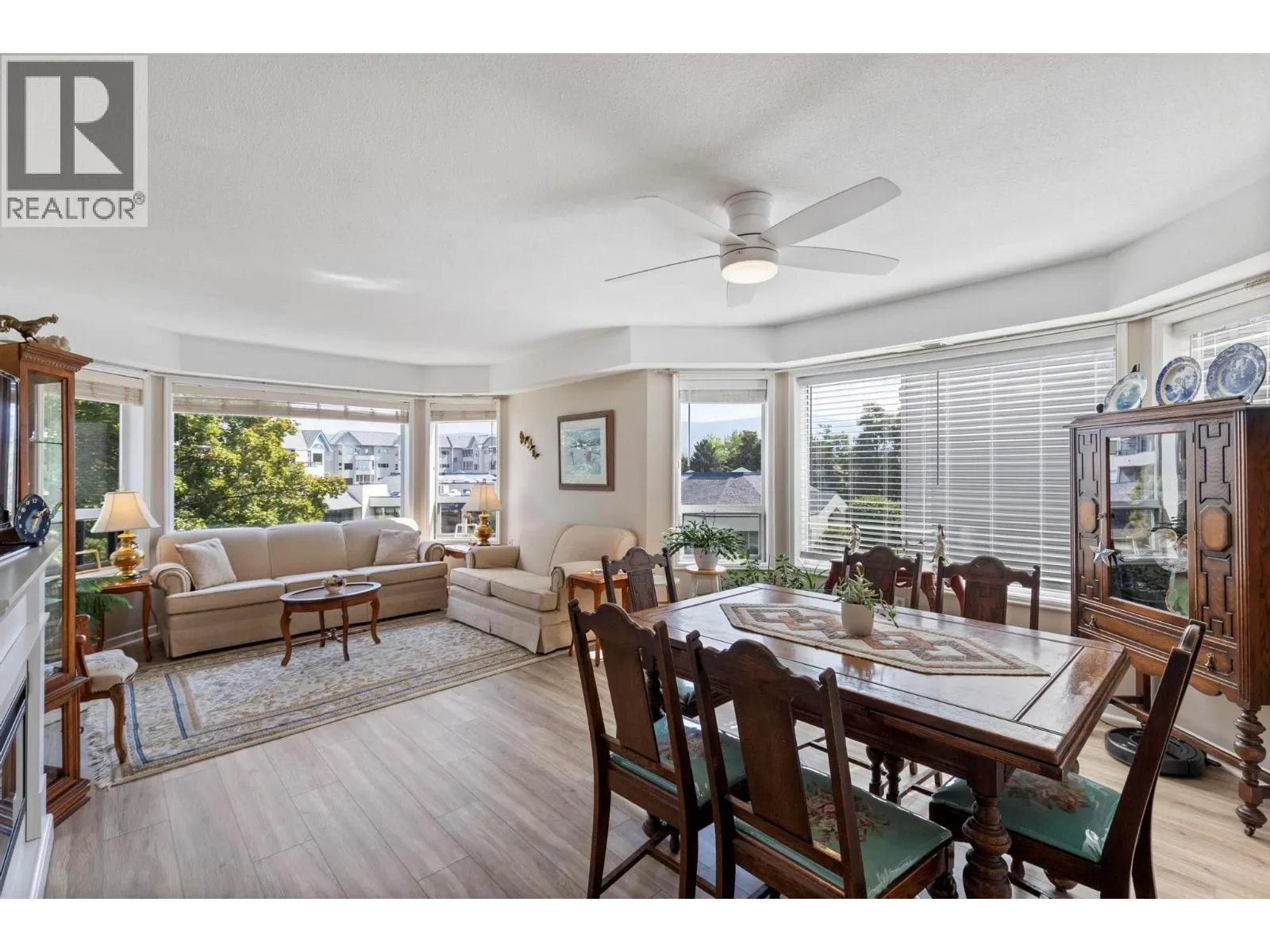 3157 Casorso Road Unit# 204