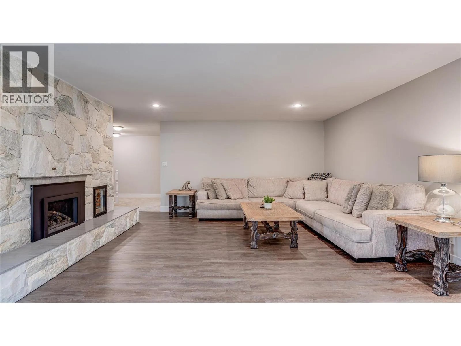 449 Crestview Drive
