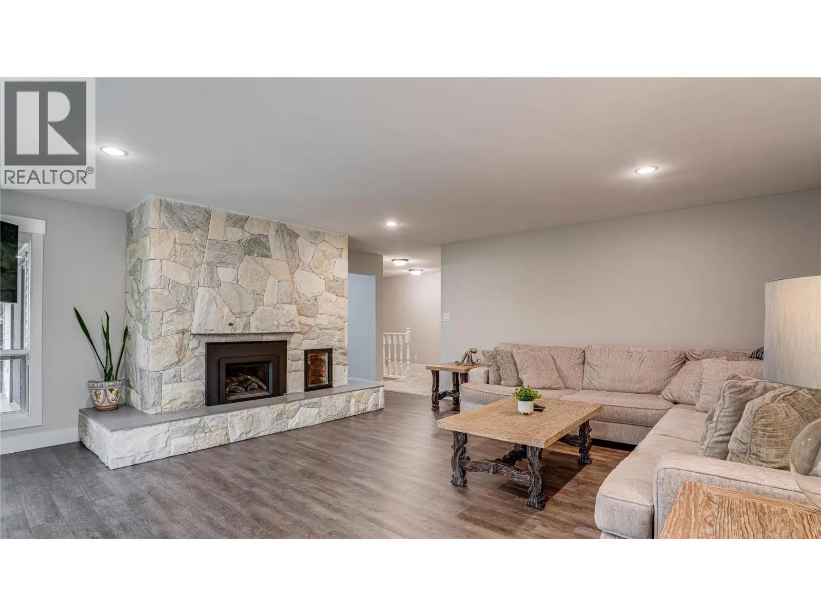 449 Crestview Drive