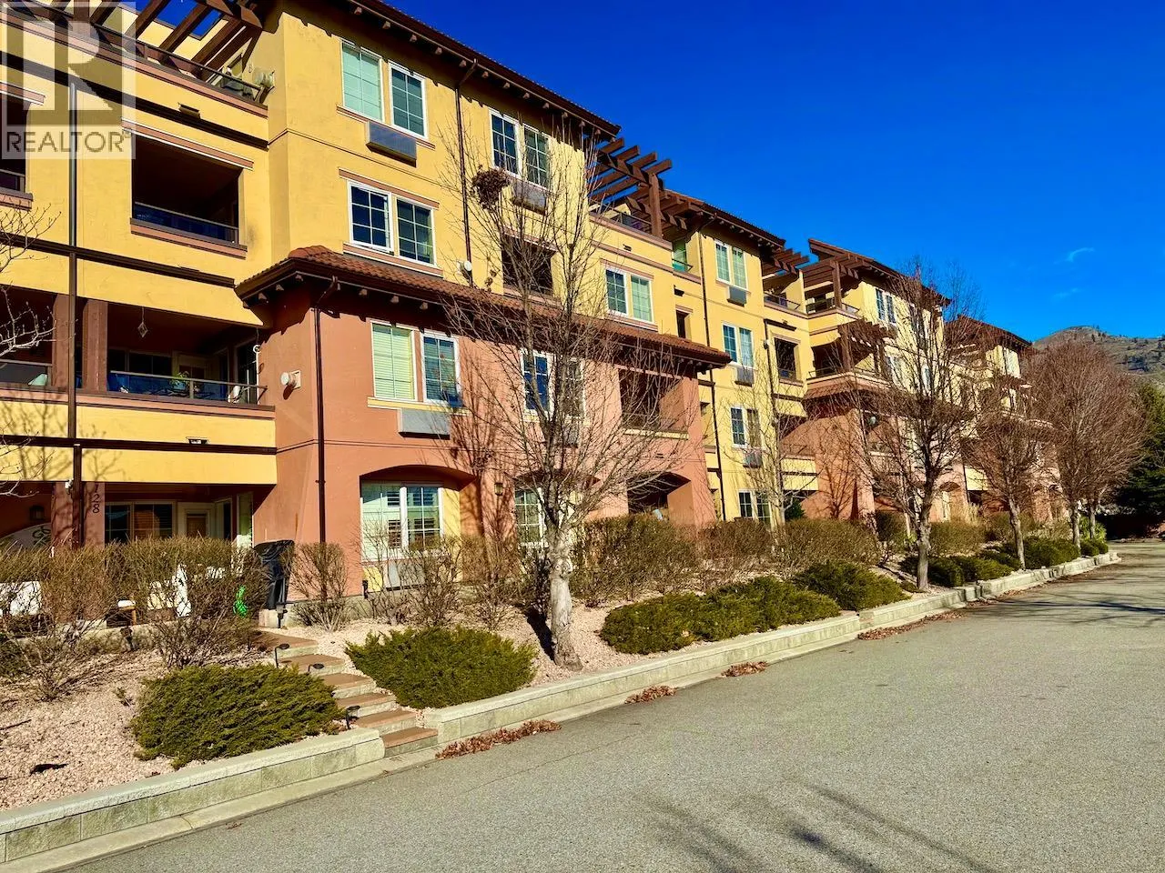 7600 COTTONWOOD Drive Unit# 406