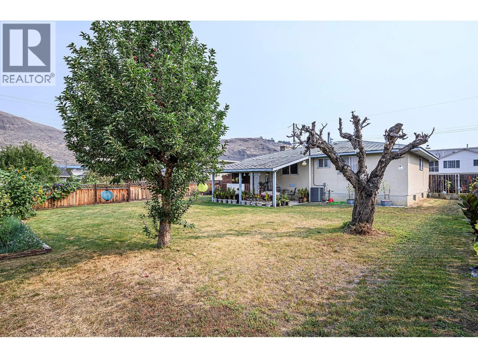 1090 NICOLANI Drive
