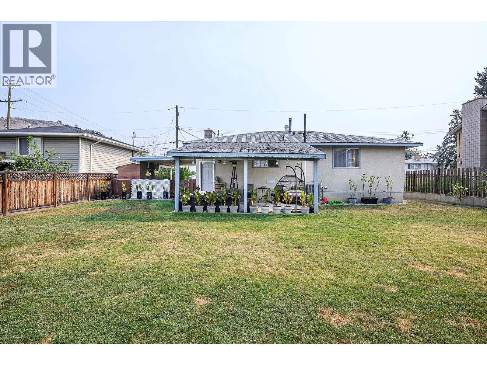 1090 NICOLANI Drive