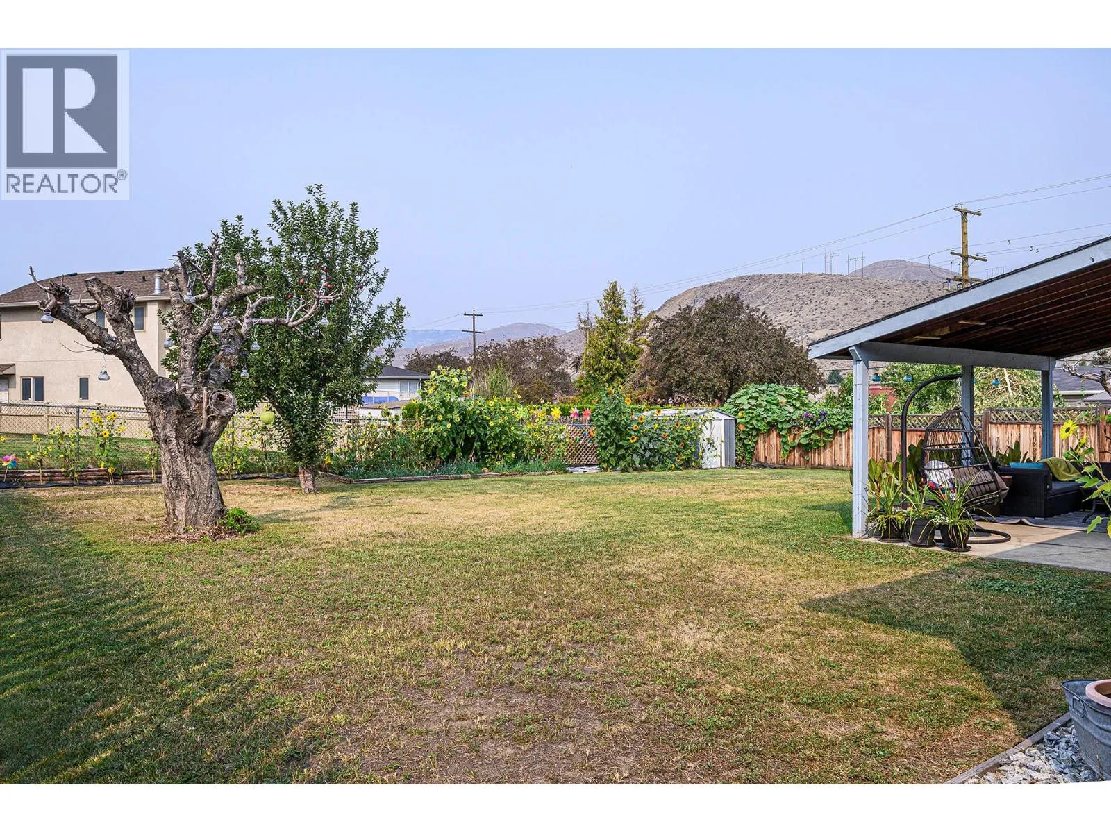 1090 NICOLANI Drive