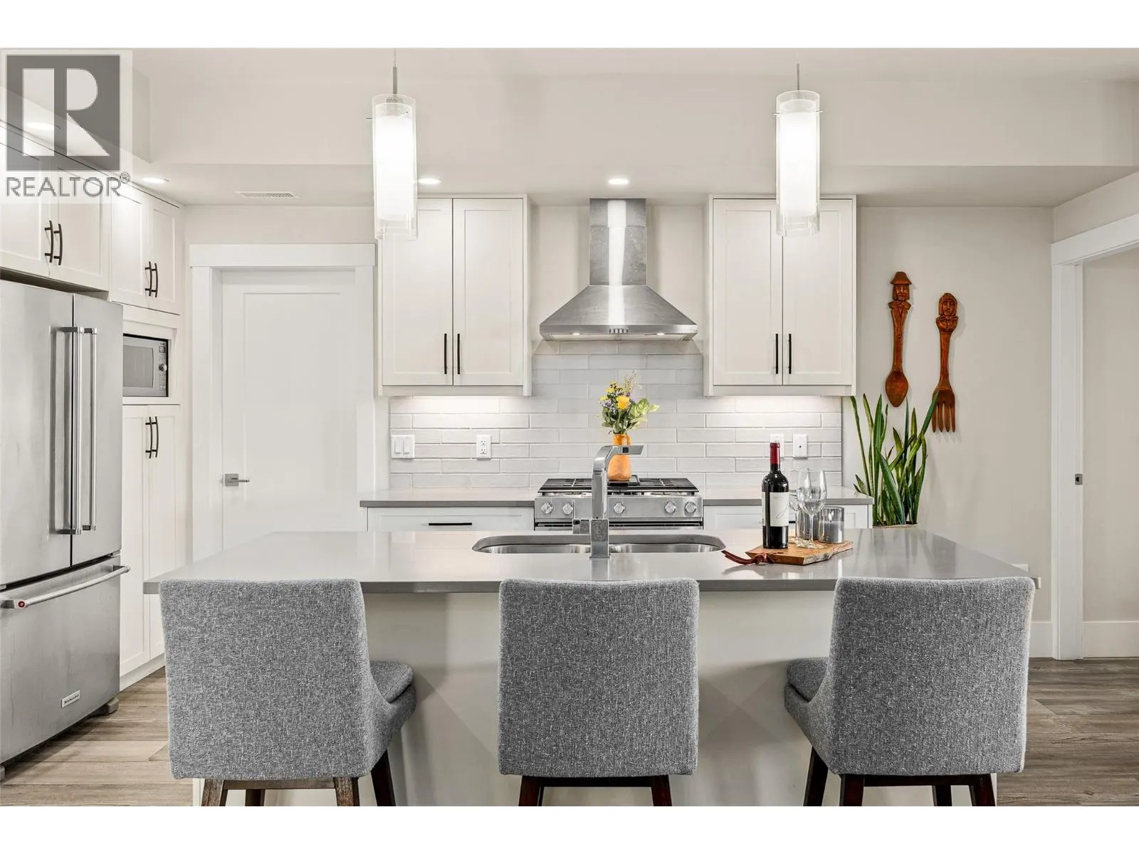 4000 Redstone Crescent Unit# 224