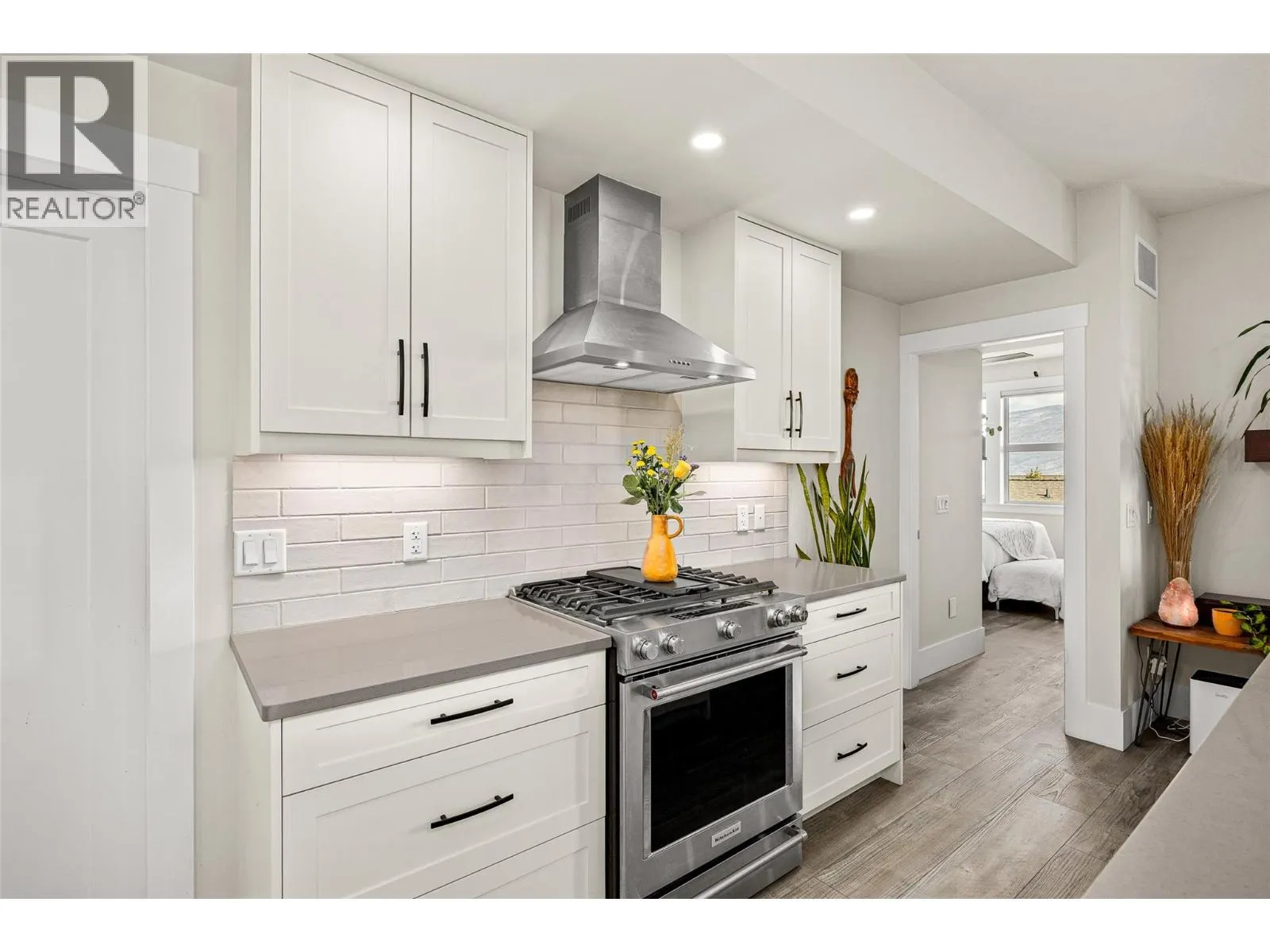 4000 Redstone Crescent Unit# 224