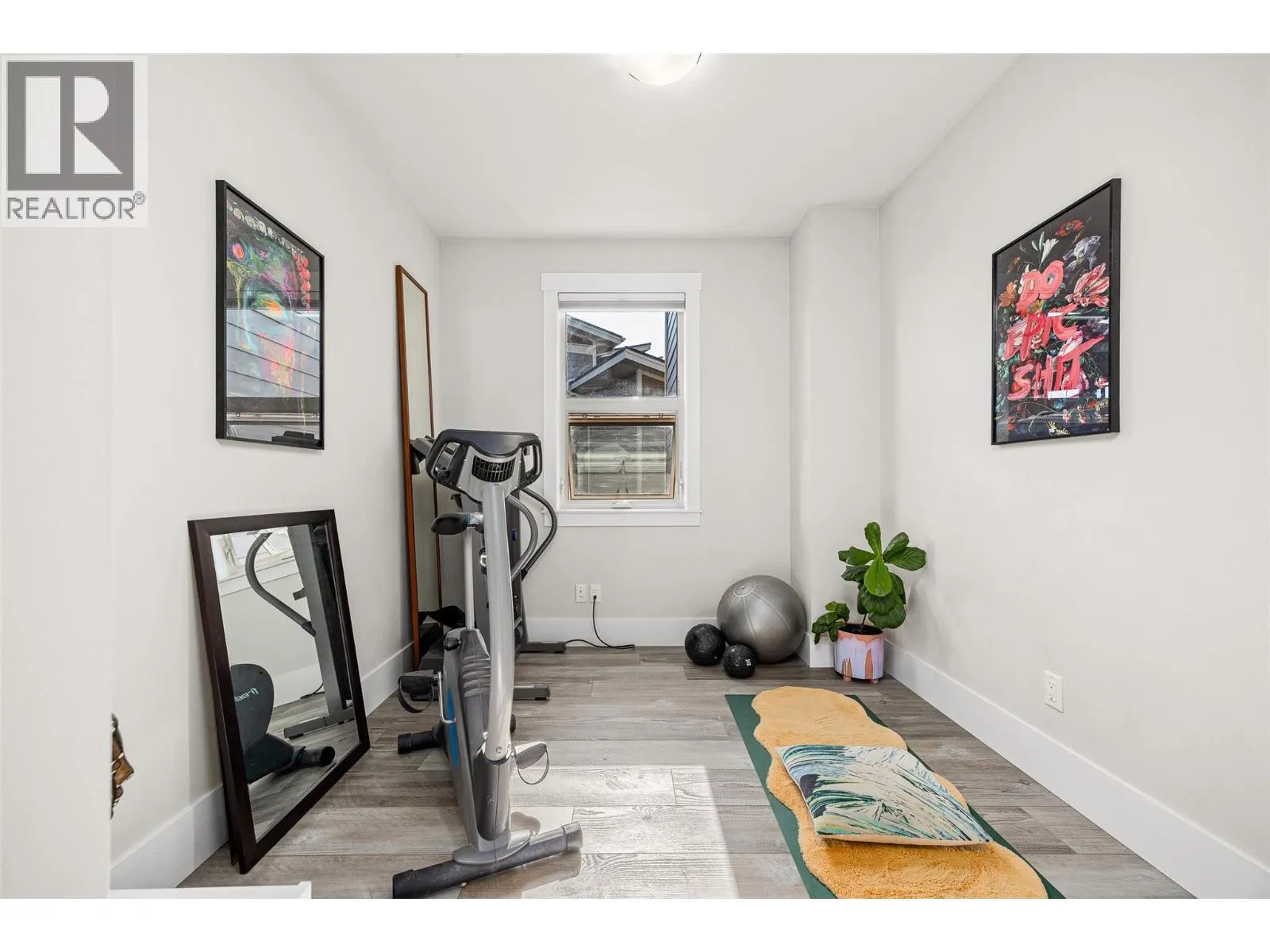 4000 Redstone Crescent Unit# 224