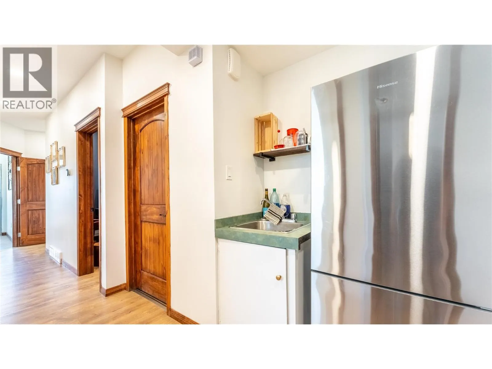 116 12 Avenue Unit# B