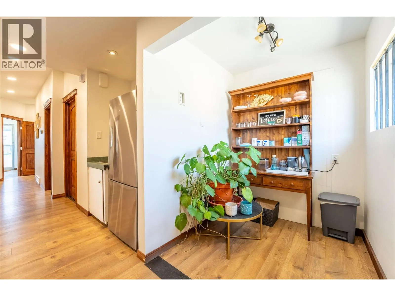 116 12 Avenue Unit# B