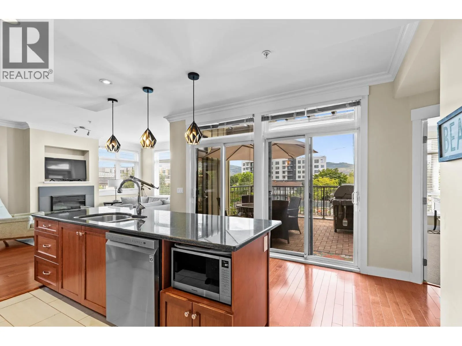 2901 Abbott Street Unit# 204