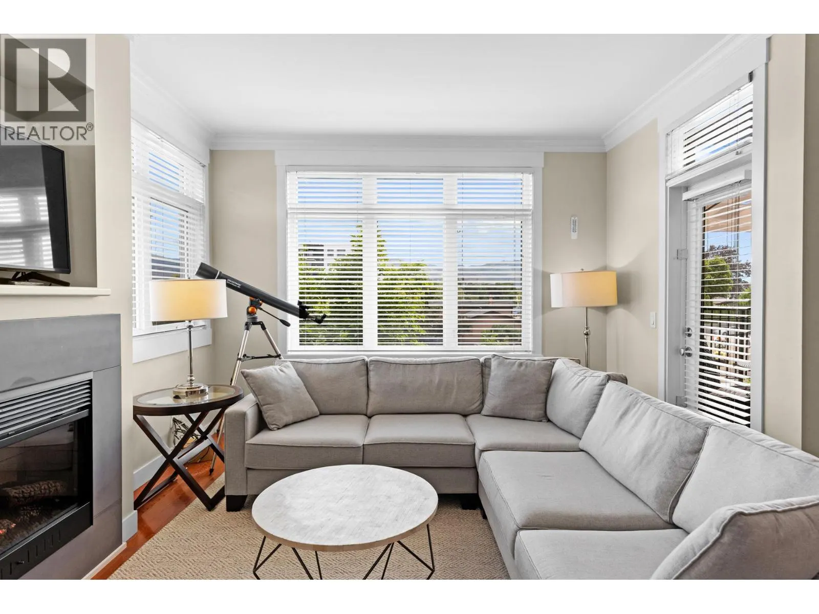 2901 Abbott Street Unit# 204