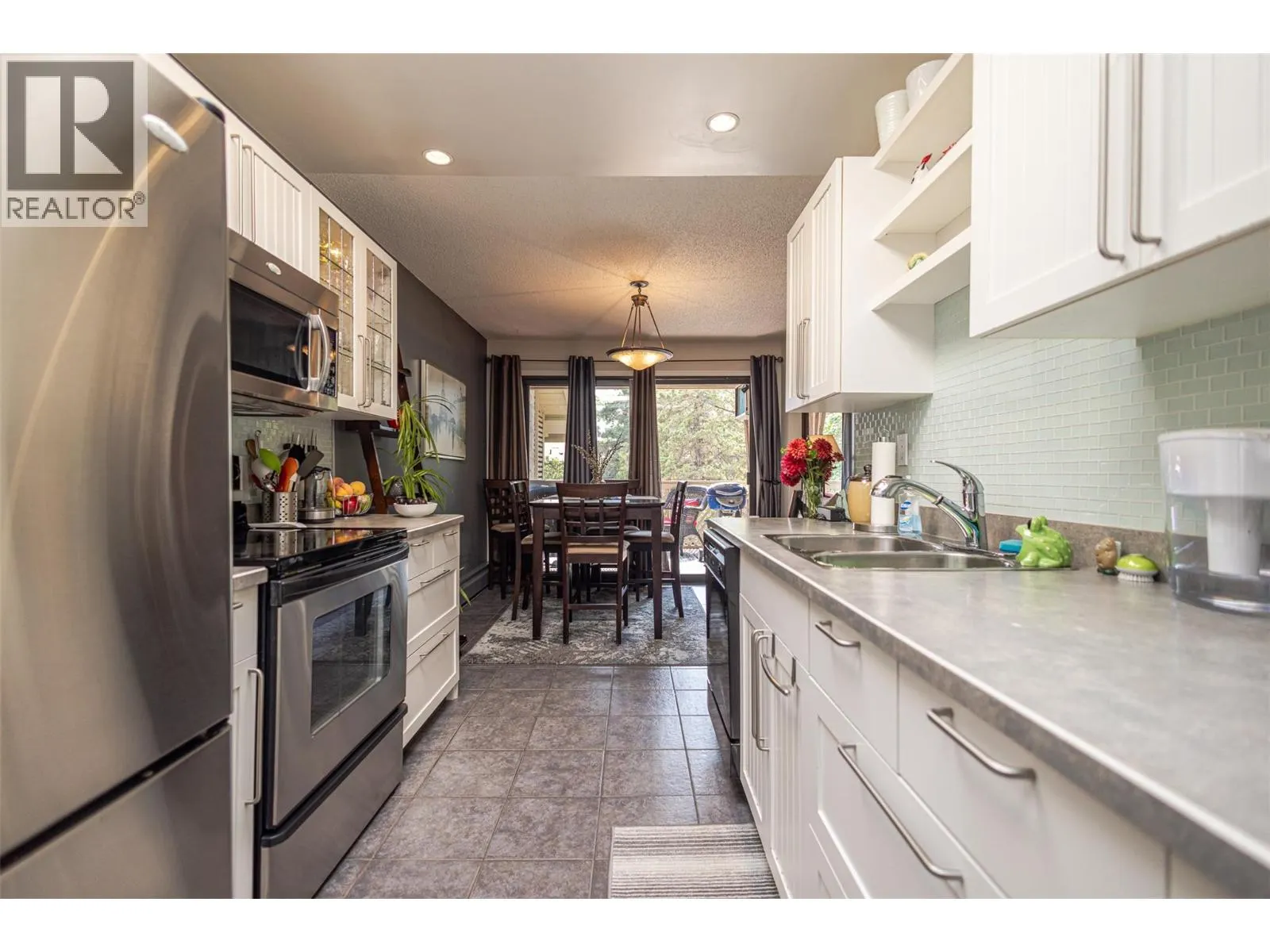 310 Yorkton Avenue Unit# 60