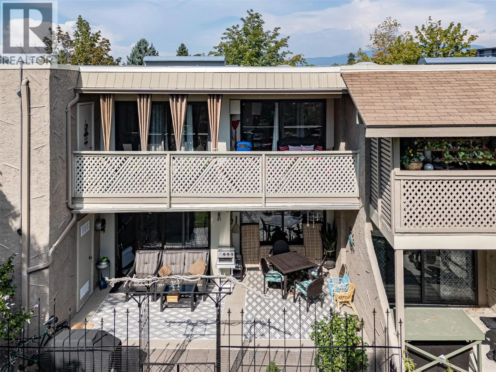 310 Yorkton Avenue Unit# 60