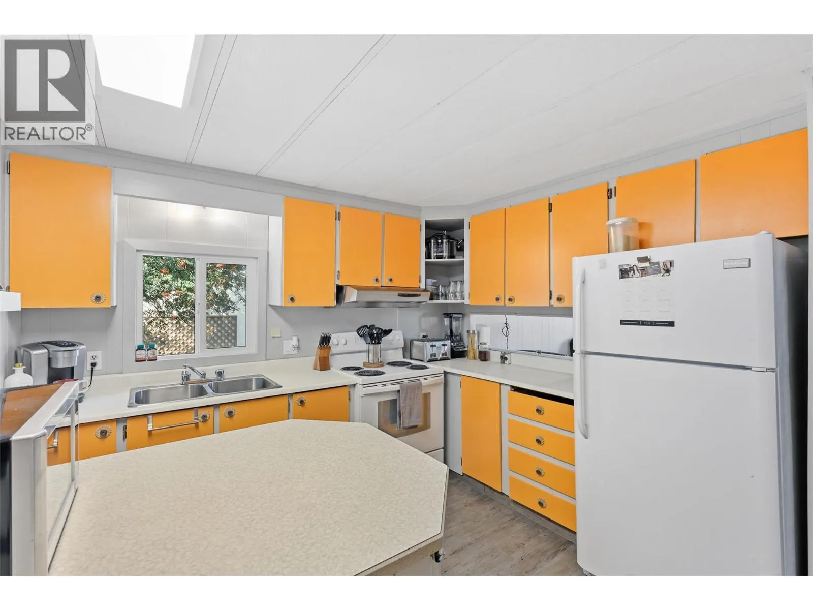 7155 DALLAS Drive Unit# E9