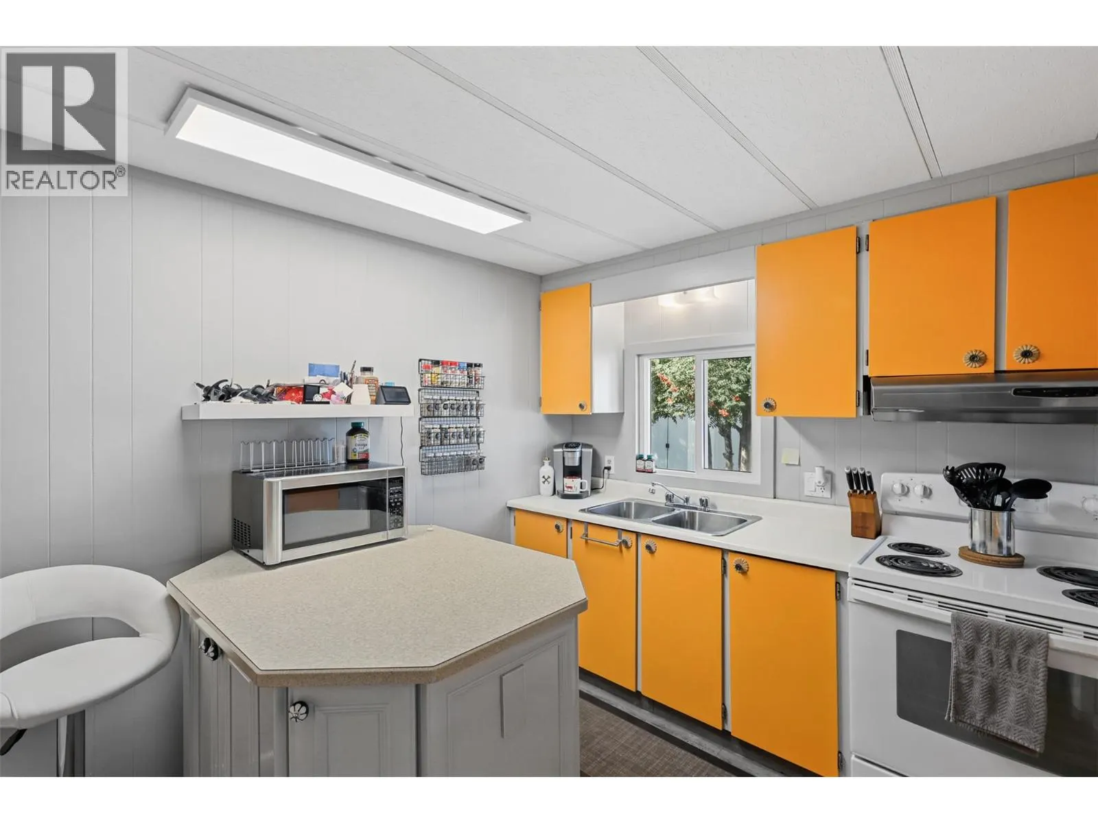 7155 DALLAS Drive Unit# E9