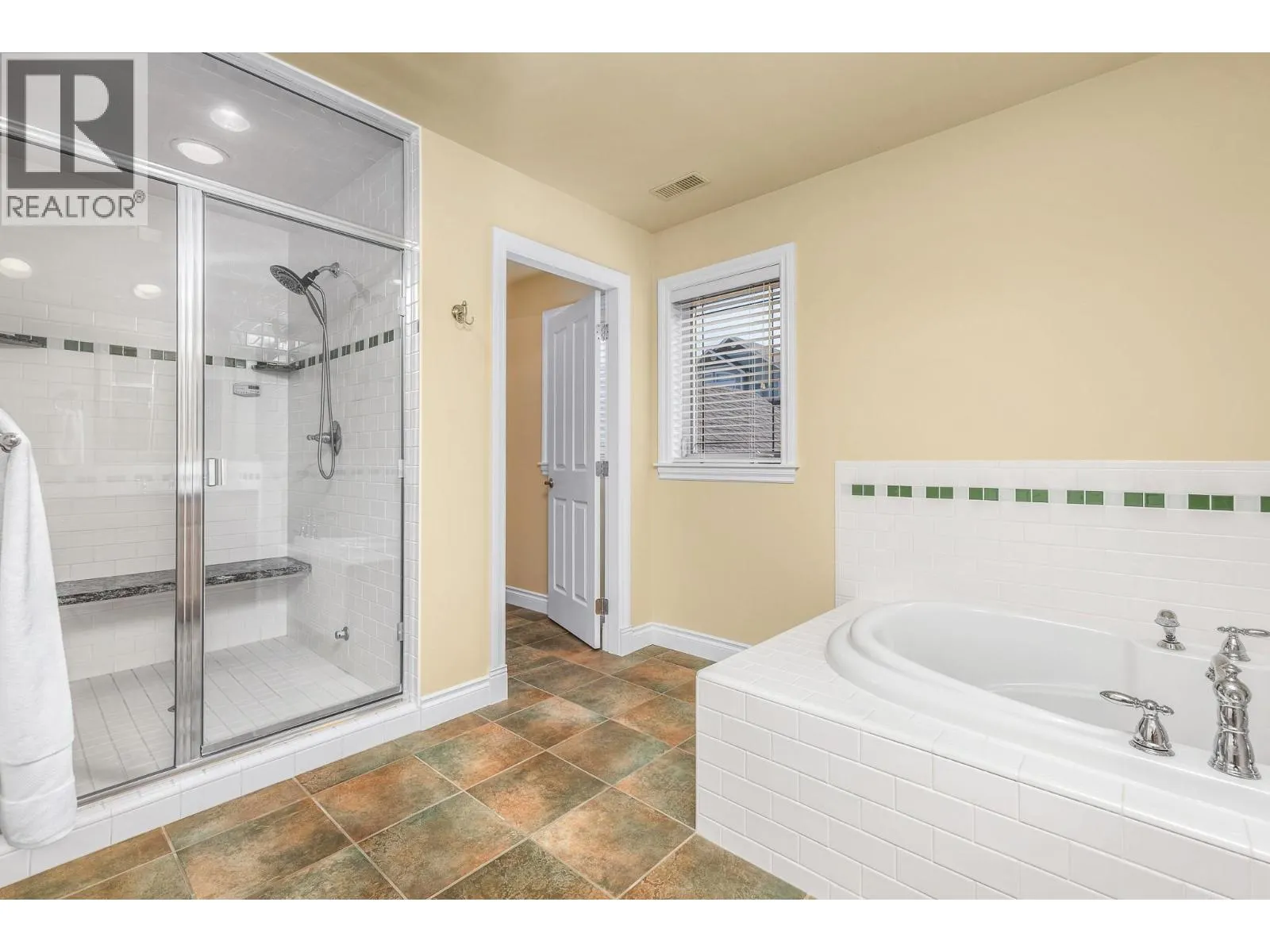 7769 Okanagan Landing Road Unit# 5
