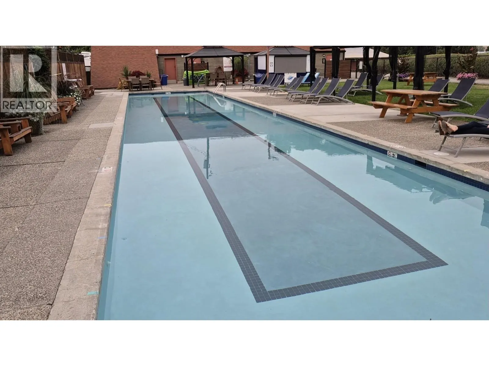 415 Commonwealth Road Unit# 12