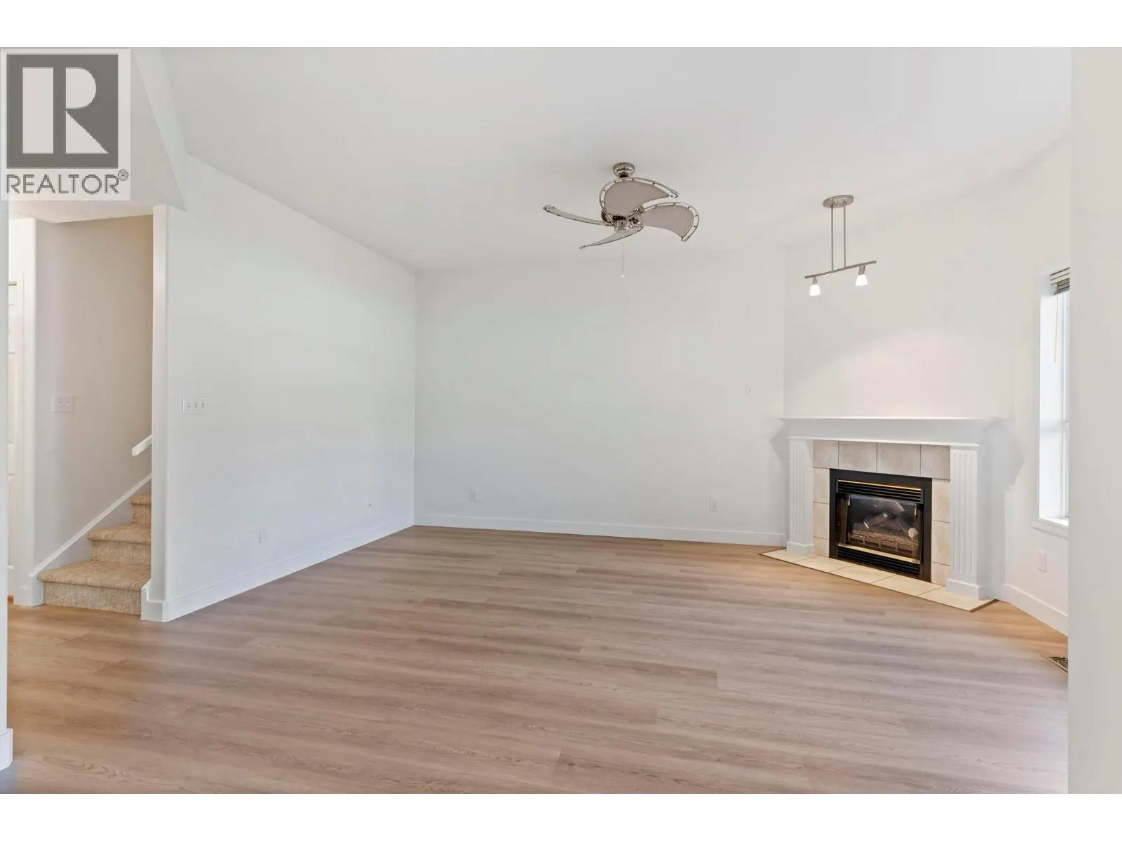 313 Whitman Road Unit# 18