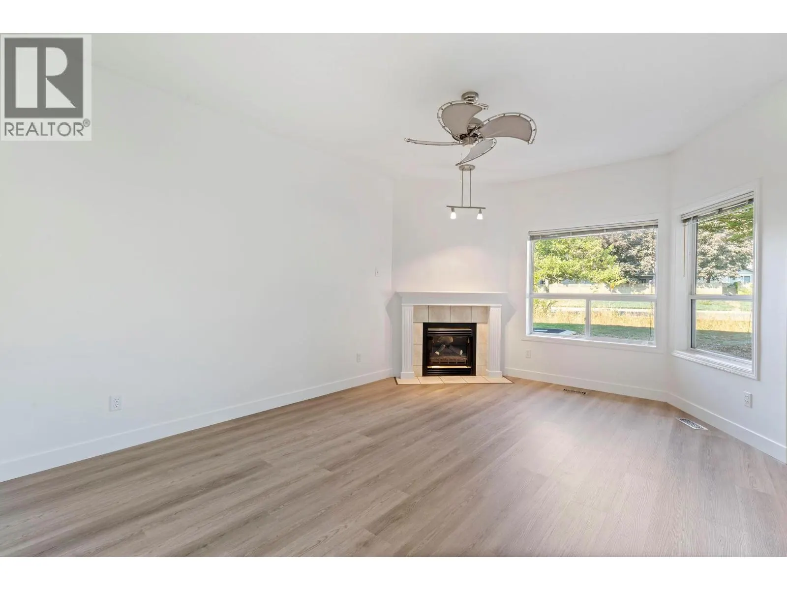 313 Whitman Road Unit# 18