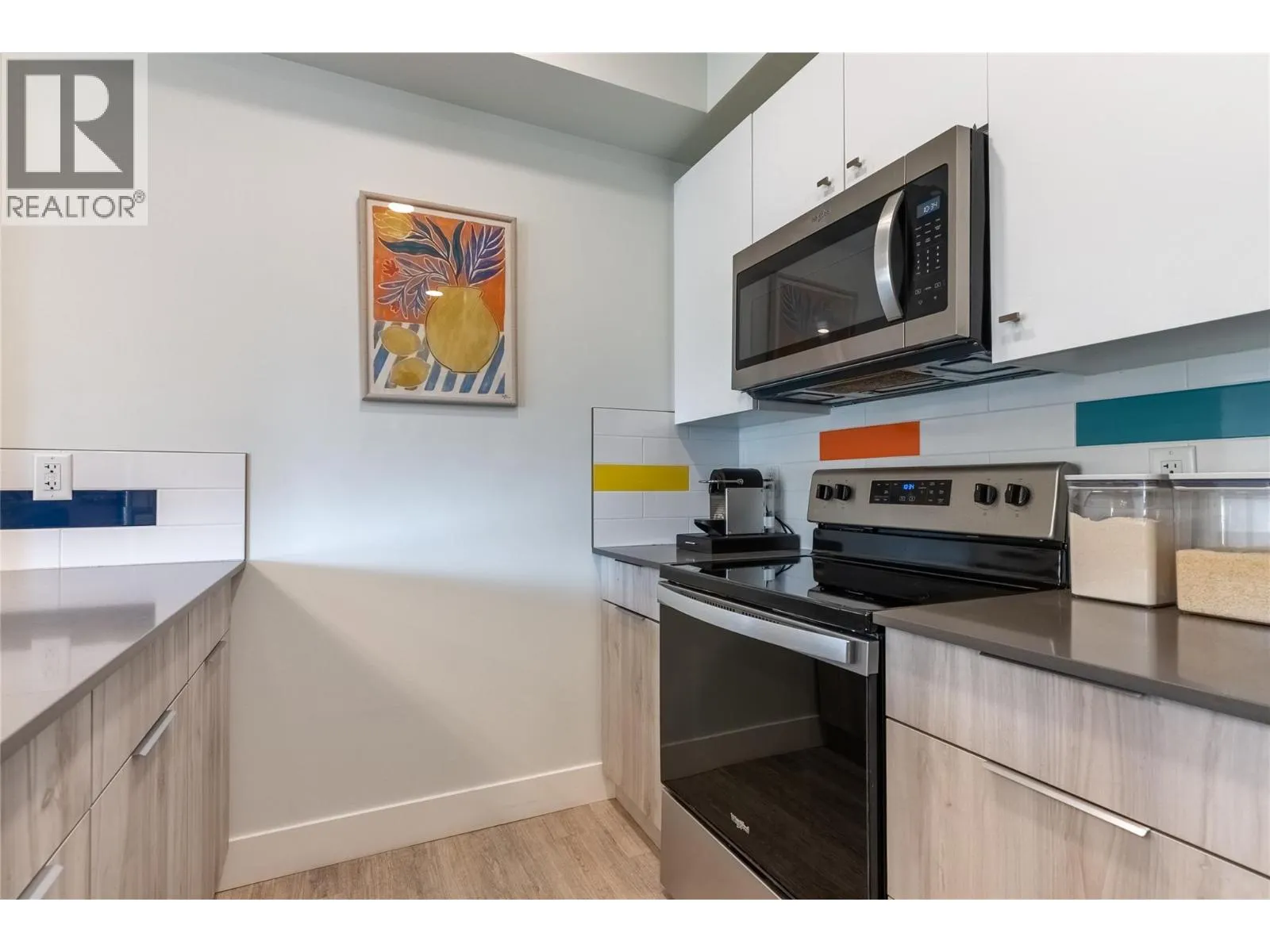 107 Yew Street Unit# 311
