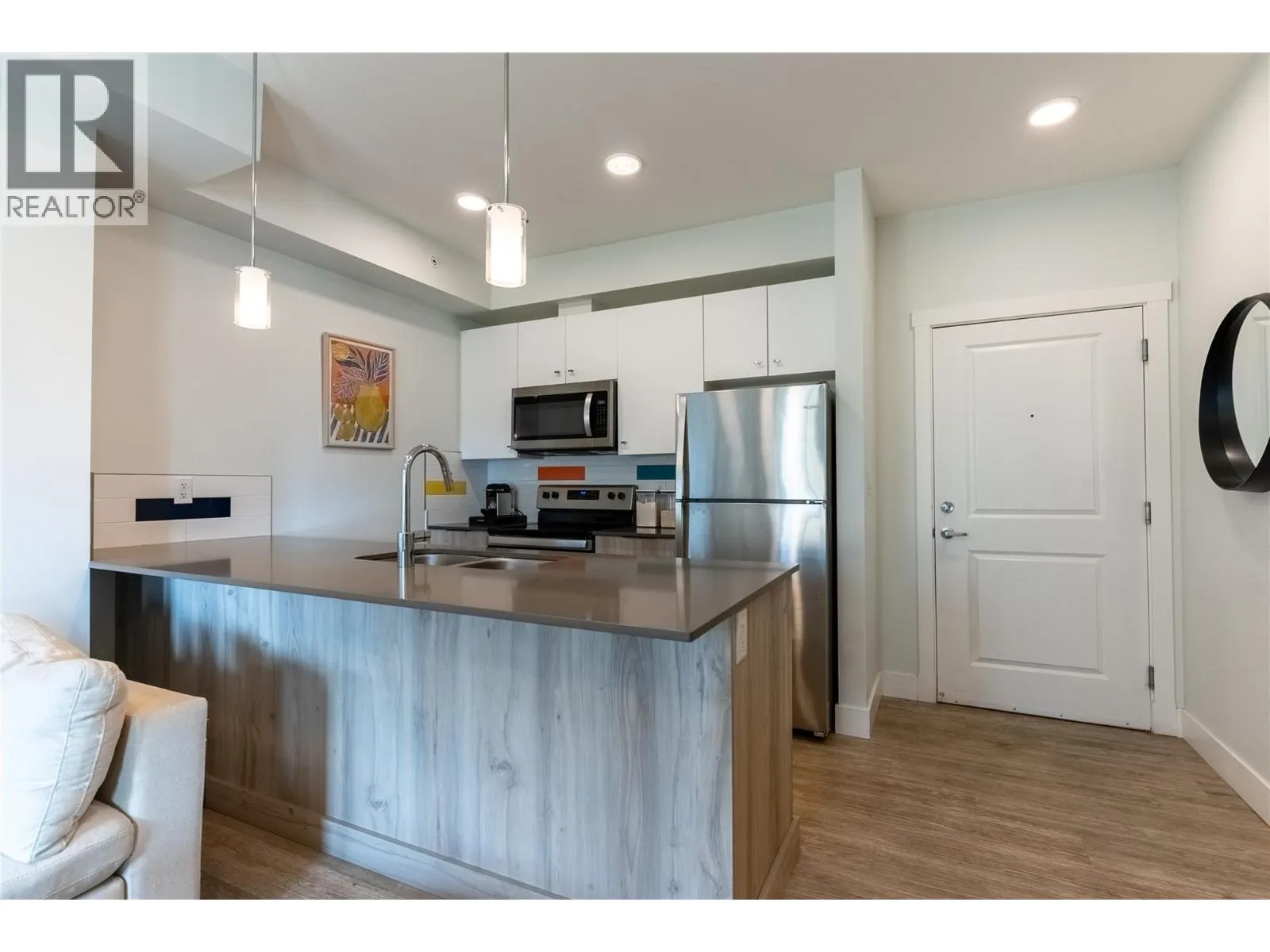 107 Yew Street Unit# 311