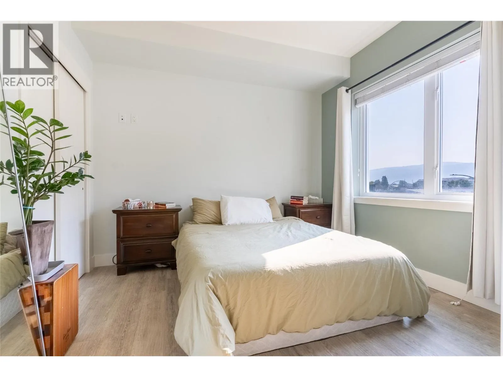 107 Yew Street Unit# 311
