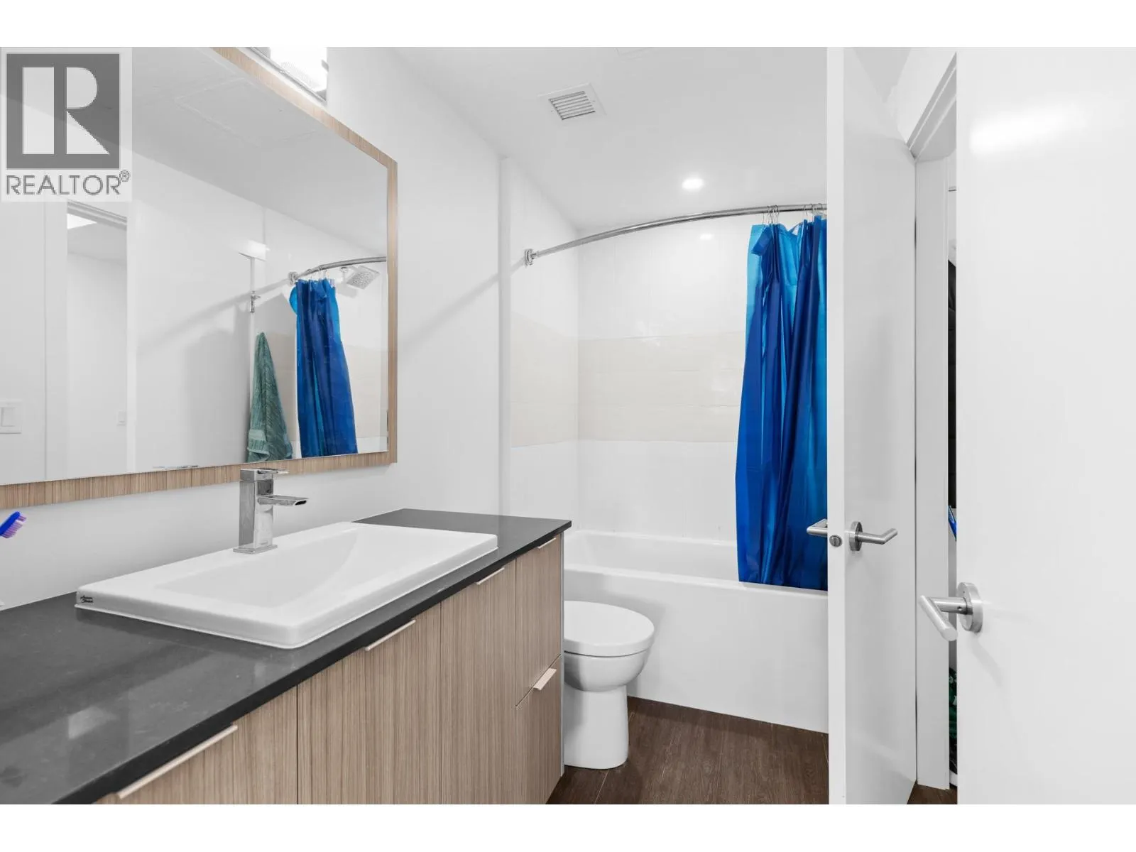 1800 Richter Street Unit# PH3 Lot# SL 44