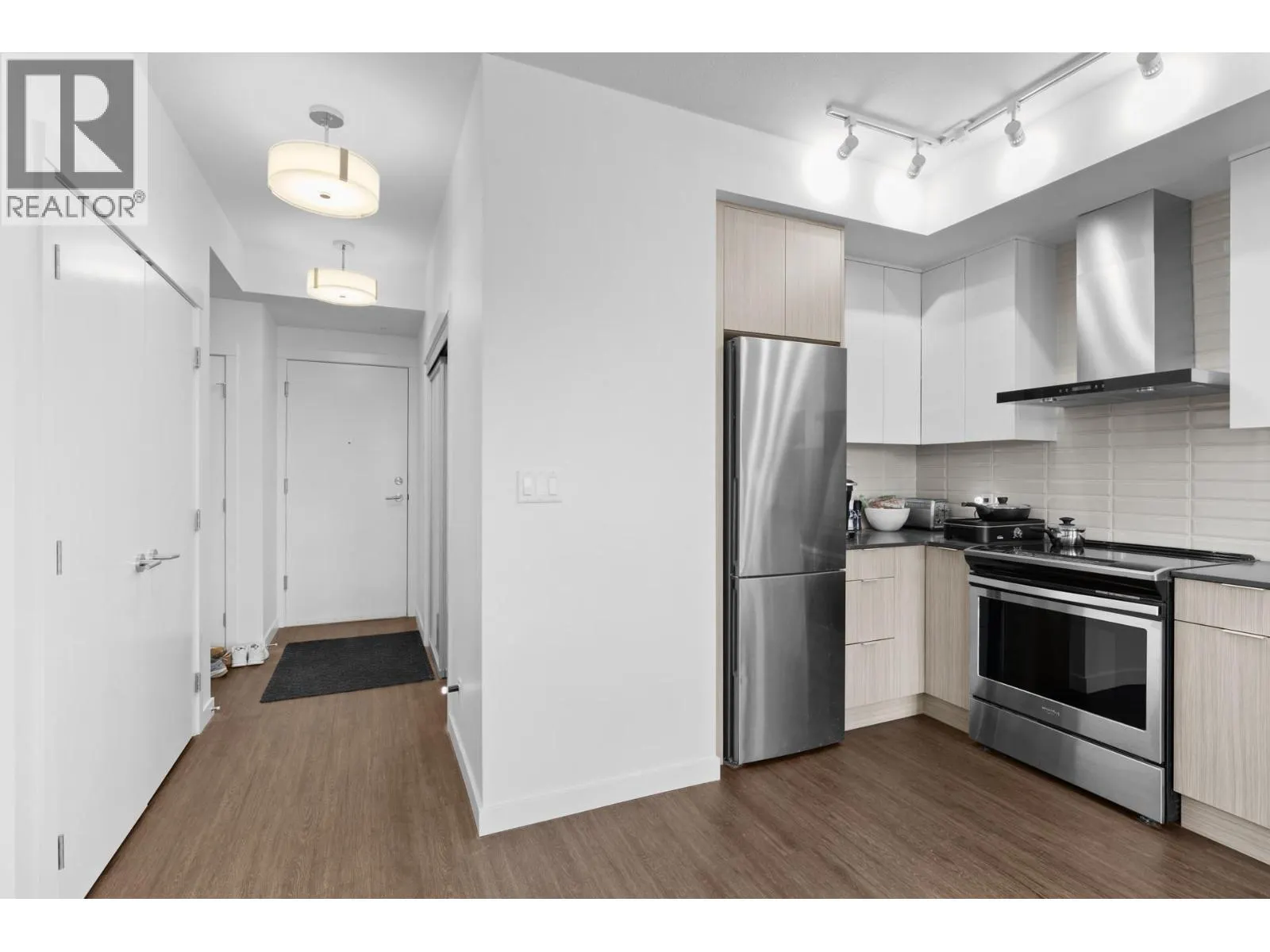 1800 Richter Street Unit# PH3 Lot# SL 44