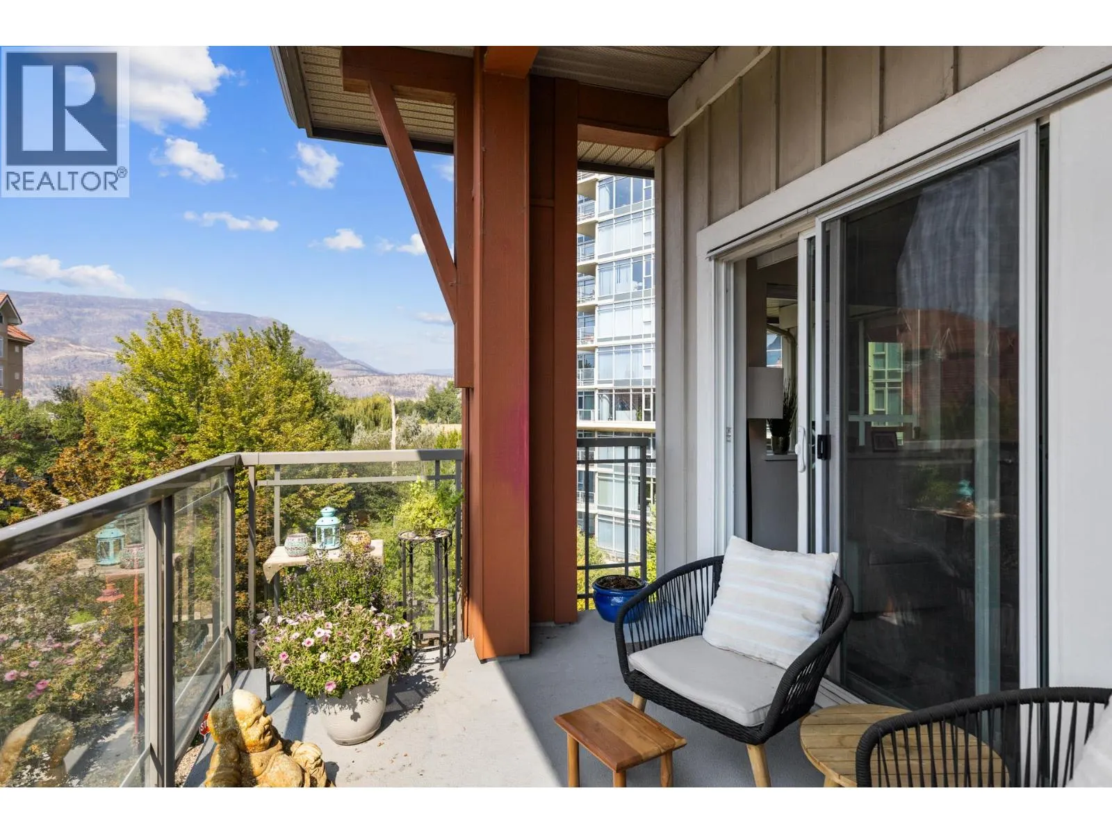 1083 Sunset Drive Unit# 406