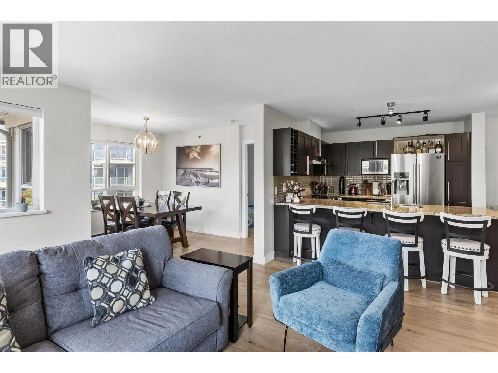 1083 Sunset Drive Unit# 406