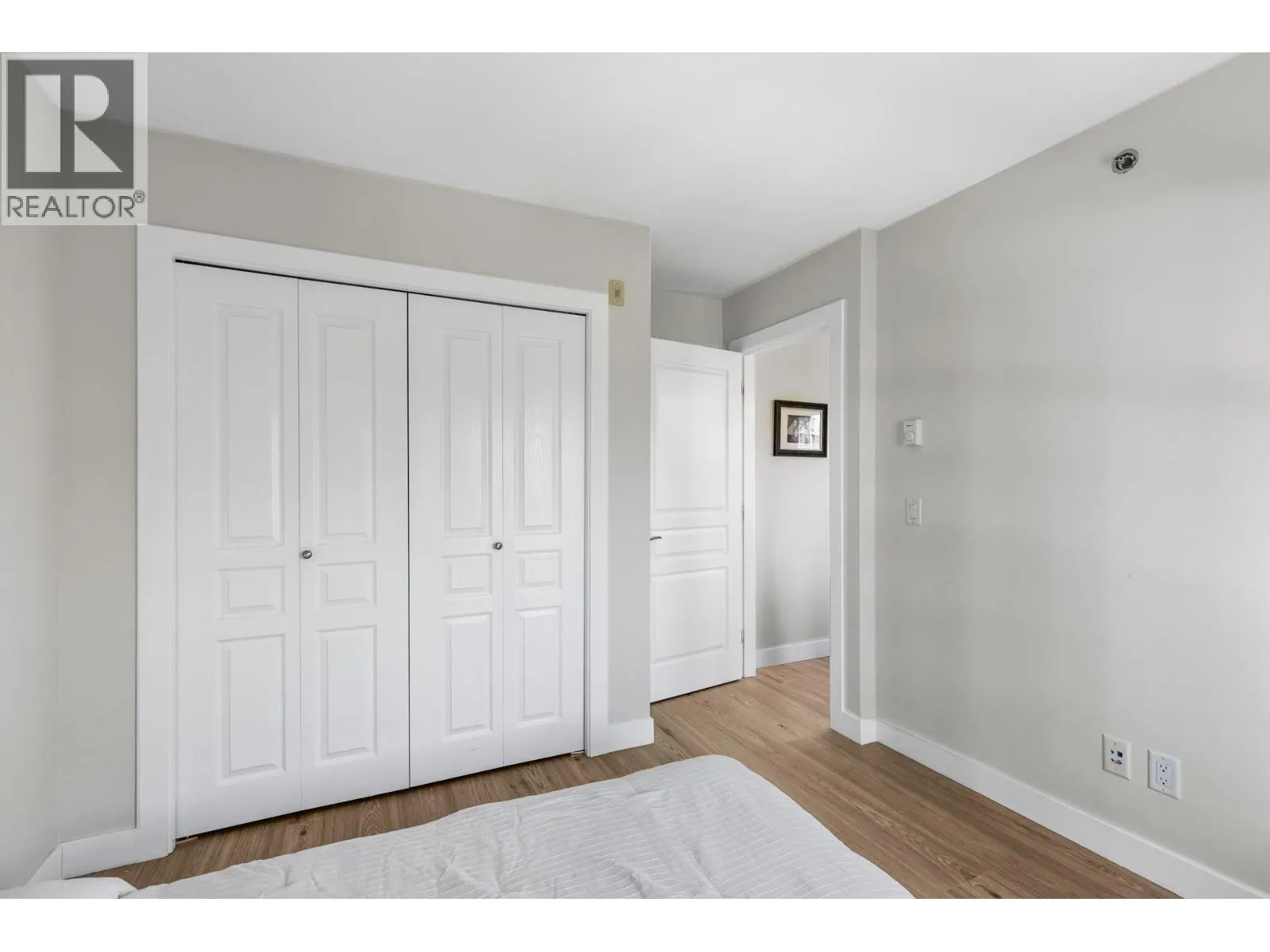 1083 Sunset Drive Unit# 406