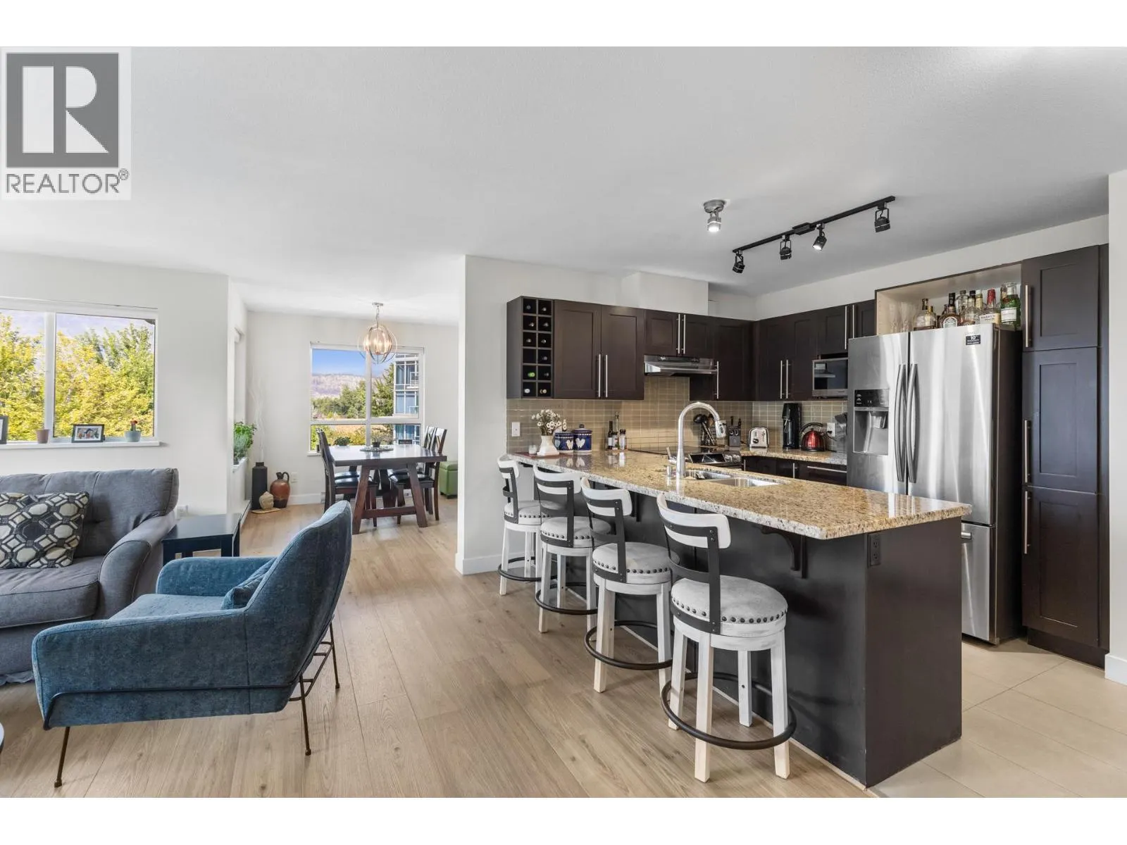 1083 Sunset Drive Unit# 406