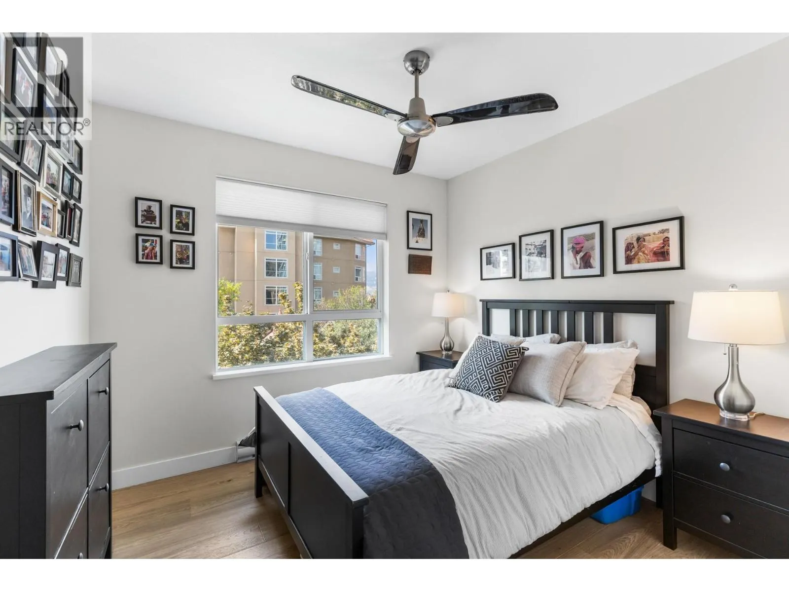 1083 Sunset Drive Unit# 406